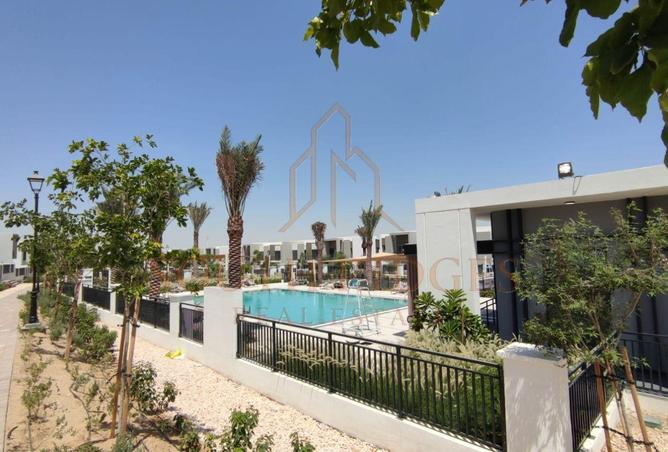 4-Bedroom Townhouse for Rent in La Rosa 6 photo 3