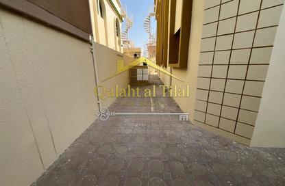Villa - 4 Bedrooms - 6 Bathrooms for rent in Al Falaj - Al Riqqa - Sharjah