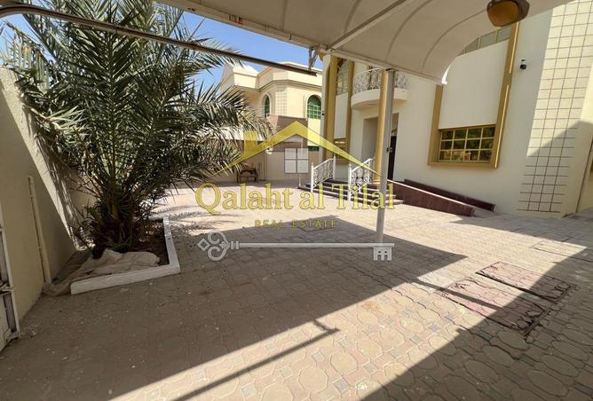 135641793 - Property Main Image
