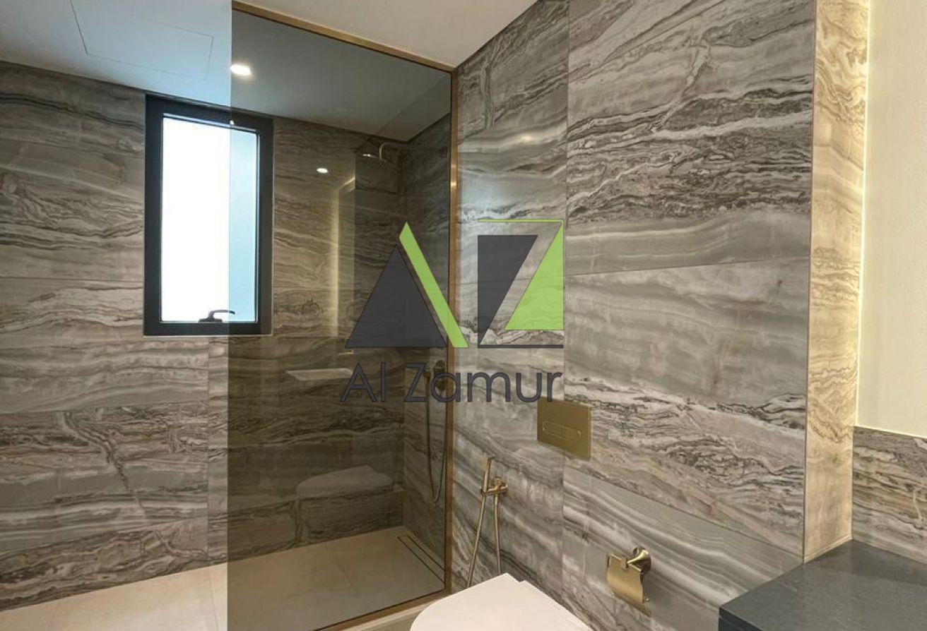 LAVISH 5BR | TERRACE | SINGLE ROW |SPACIOUS LAYOUT photo 6