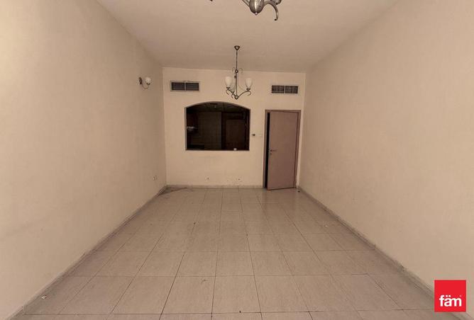 98240157 - صورة العقار 2