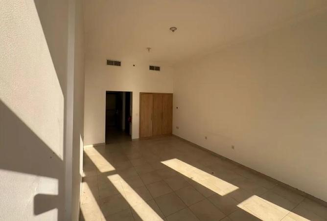 2P0oo0niyG0 - صورة العقار 2