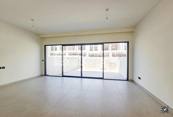 135602987 - Property Image 3