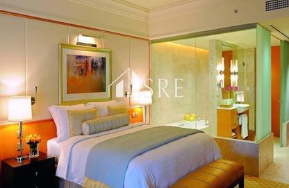 Apartment - 3 Bedrooms - 3 Bathrooms for rent in Ritz Carlton - DIFC - Dubai