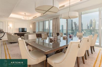 Apartment - 4 - 5 for rent in Burj Khalifa - Burj Khalifa Area - Downtown Dubai - Dubai
