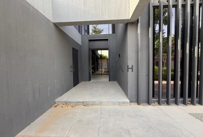 81115428 - صورة العقار 2