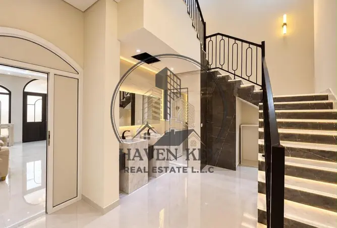 158249402 - Property Image 2