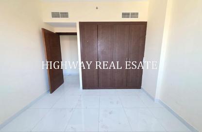 Apartment - 2 - 2 for rent in Muwaileh 29 Building - Muwaileh - Sharjah