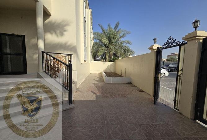 102425193 - Property Image 2