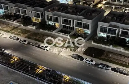 Apartment - 2 Bedrooms - 2 Bathrooms for rent in Azizi Star - Al Furjan - Dubai