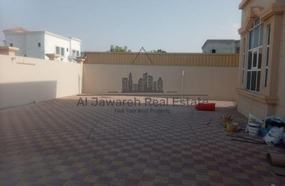 Villa - 4 - 5 for rent in Al Salamah 1 - Al Salamah - Umm Al Quwain