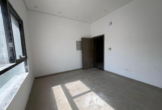 63642539 - صورة العقار 3