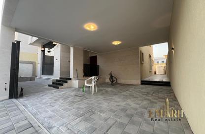 Villa - 5 Bedrooms - 7 Bathrooms for sale in Al Yasmeen 1 - Al Yasmeen - Ajman