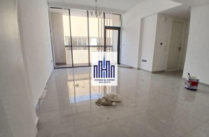 Apartment - 1 Bedroom - 2 Bathrooms for rent in Fire Station Road - Muwaileh - Sharjah