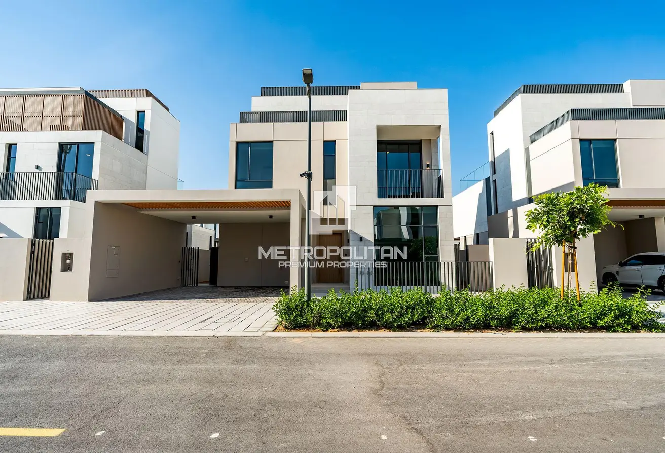 103694620 - Property Main Image