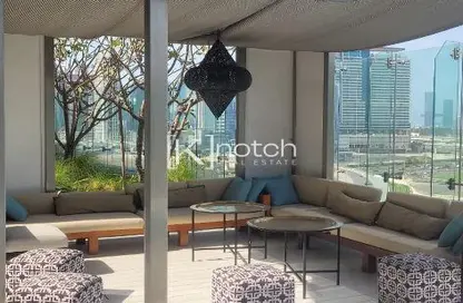 شقة - 1 حمام للبيع في فندق ومساكن برج باراماونت - الخليج التجاري - دبي