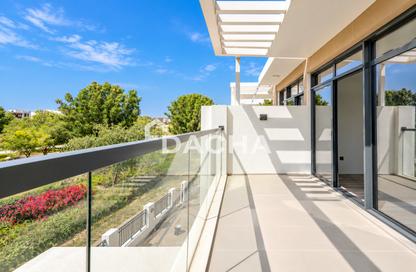 Townhouse - 4 - 3 for rent in Park Residence 1 - Park Residences - Damac Hills - Dubai