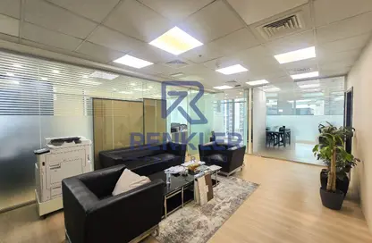 Office Space - 3 Bedrooms - 1 Bathroom for rent in The Metropolis - Business Bay - Dubai