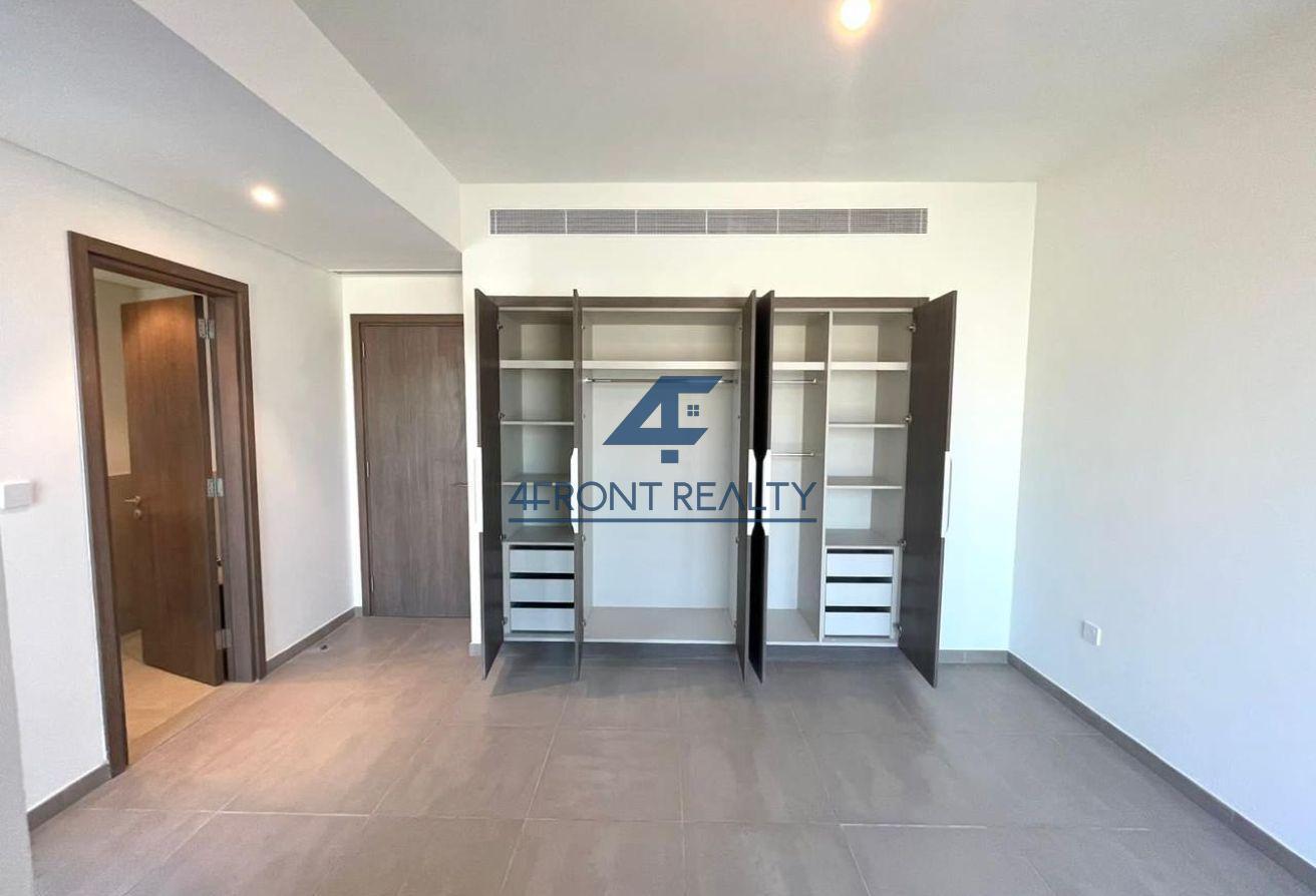 Cul De Sac | Ready To Move | Call Now photo 7