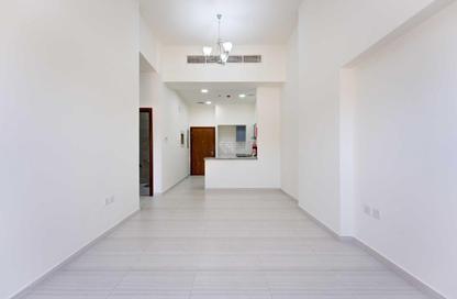 Apartment - 2 Bedrooms - 2 Bathrooms for rent in Jumeirah Village Circle - Dubai