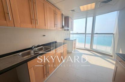 Apartment - 3 - 4 for rent in Cornich Al Khalidiya - Al Khalidiya - Abu Dhabi