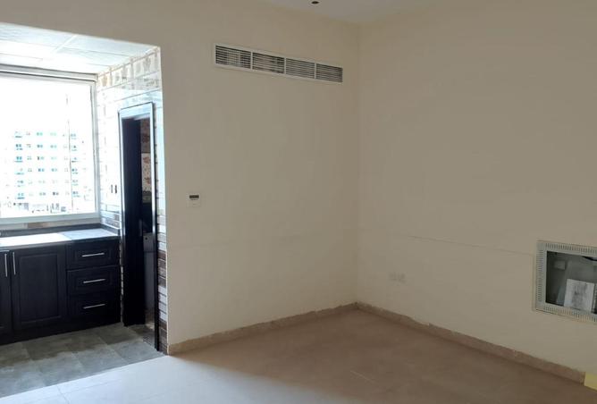 76967701 - Property Image 2