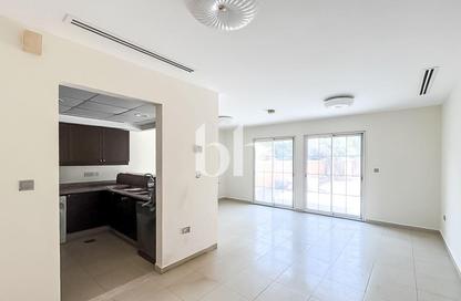 Townhouse - 2 - 1 for rent in District 3 - Jumeirah Village Triangle - Dubai Townhouse - 2 - 1 for rent in District 3 - Jumeirah Village Triangle - Dubai