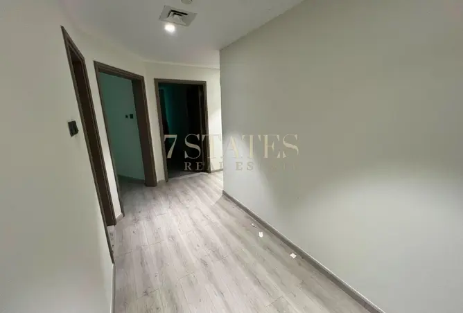 130215911 - Property Image 2