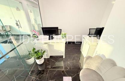 Office Space - Studio - 1 Bathroom for rent in Fatima Mohammad Ahmad Bin Suleiman Building - Al Raffa - Bur Dubai - Dubai