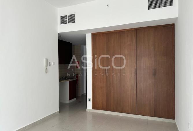 130210929 - Property Main Image