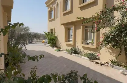 تاون هاوس - 4 غرف نوم - 3 حمامات للايجار في القصيدات - رأس الخيمة تاون هاوس - 4 غرف نوم - 3 حمامات للايجار في القصيدات - رأس الخيمة