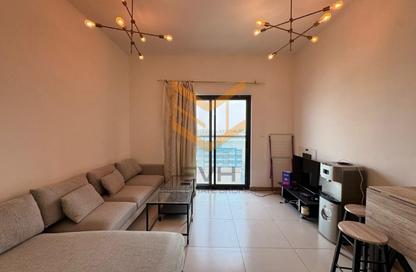 Apartment - 1 - 1 for sale in Binghatti Point - Dubai Silicon Oasis - Dubai