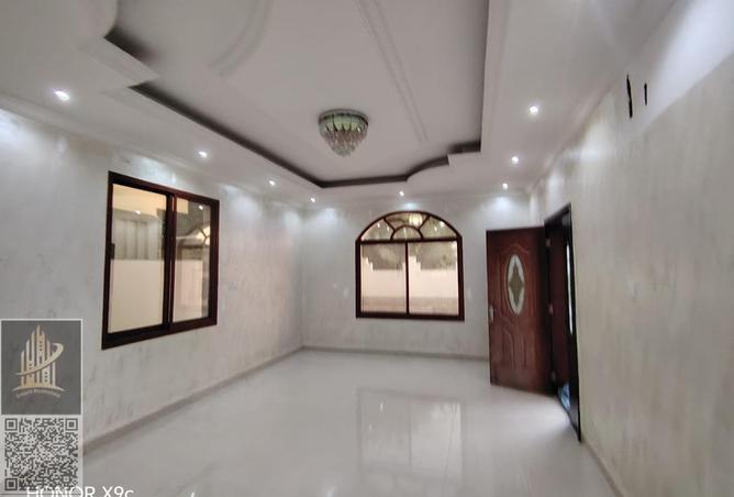 68218327 - Property Image 3