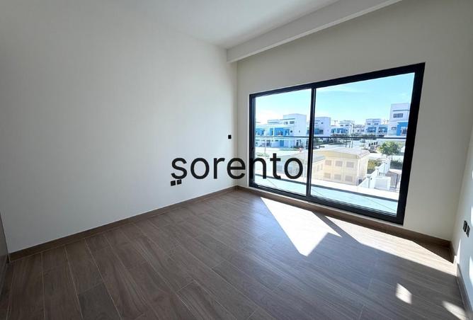 16085895 - صورة العقار 3