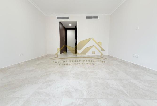 127015728 - Property Image 3