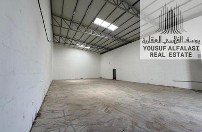 Warehouse - Studio - 1 Bathroom for rent in Umm Al Thuoob - Umm Al Quwain