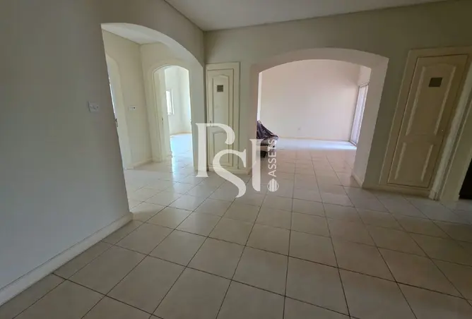 150012345 - Property Image 2