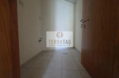 Apartment - 2 Bedrooms - 3 Bathrooms for rent in Building 111 - Cactus Cluster - Discovery Gardens - Dubai