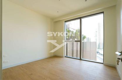 Apartment - 1 Bedroom - 2 Bathrooms for rent in Boulevard Point - Downtown Dubai - Dubai