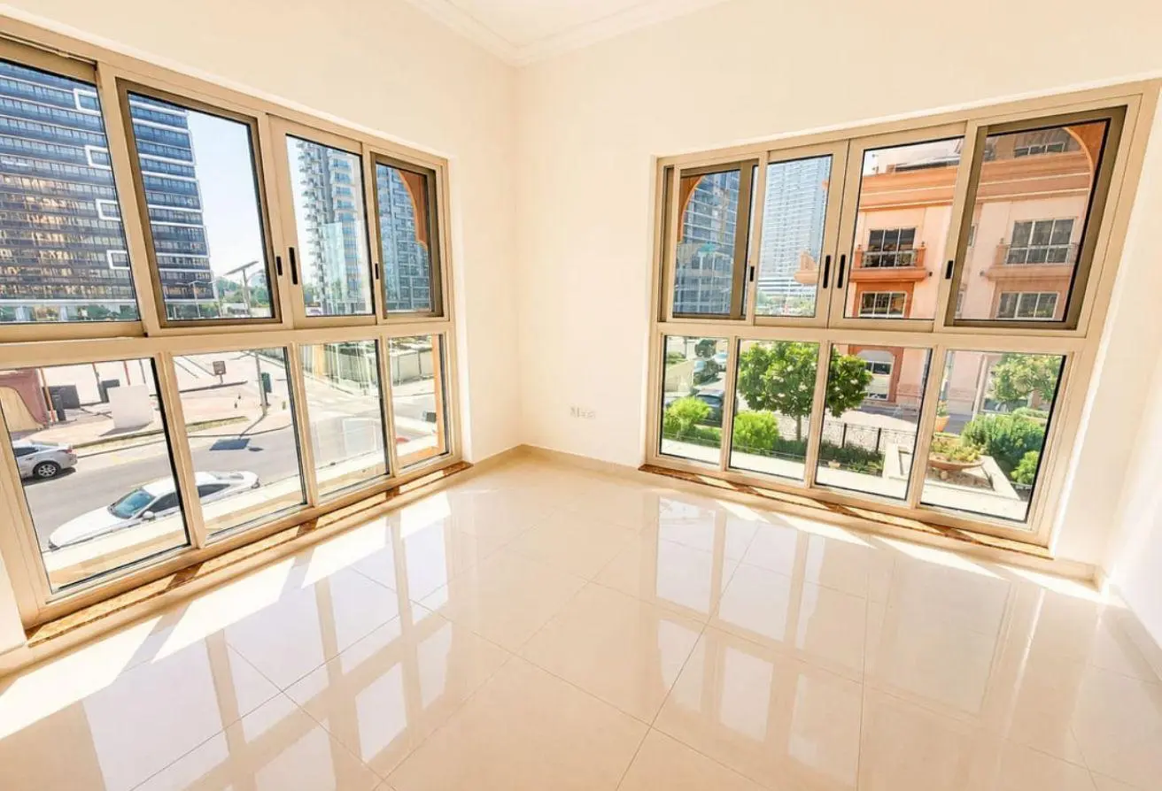 126565855 - Property Main Image