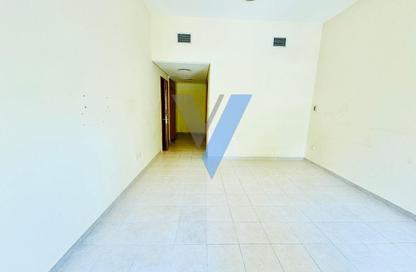 Apartment - 2 Bedrooms - 3 Bathrooms for rent in Building 108 to Building 137 - Contemporary Cluster - Discovery Gardens - Dubai Apartment - 2 Bedrooms - 3 Bathrooms for rent in Building 108 to Building 137 - Contemporary Cluster - Discovery Gardens - Dubai