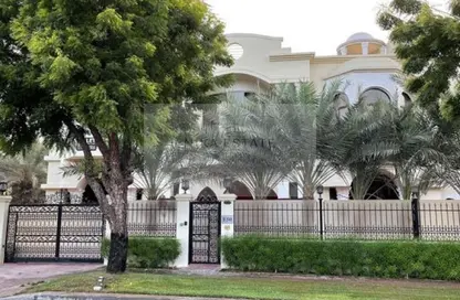 Villa - 7+ Bedrooms - 7+ Bathrooms for rent in Emirates Hills - Dubai
