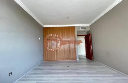Apartment - 3 Bedrooms - 4 Bathrooms for rent in Al Muntazah - Abu Dhabi