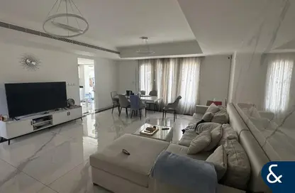 Villa - 3 Bedrooms - 3 Bathrooms for rent in Springs 3 - The Springs - Dubai