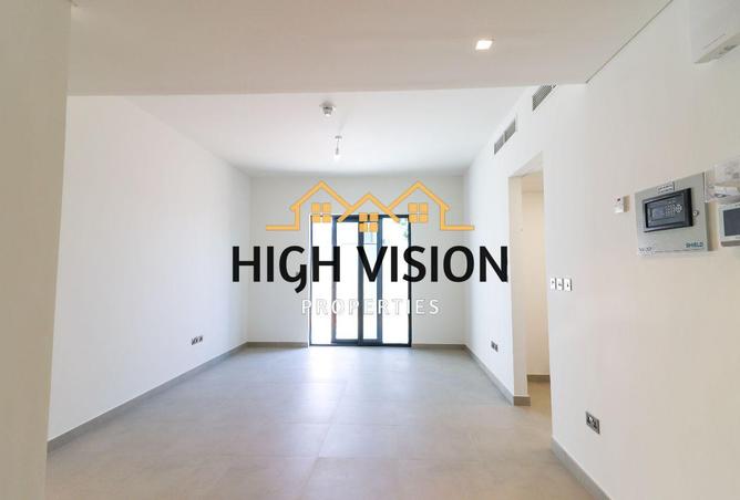 73843851 - Property Image 3