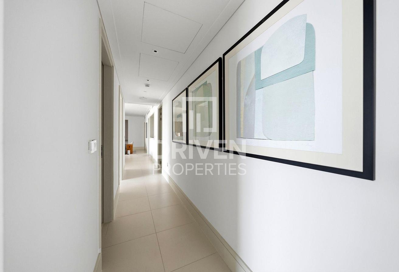 Ready to move in | Burj Khalifa View | High Floor photo 19