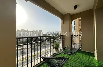 Apartment - 1 Bedroom - 1 Bathroom for rent in Rahaal 1 - Madinat Jumeirah Living - Umm Suqeim - Dubai