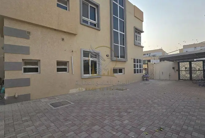 156014345 - Property Image 3