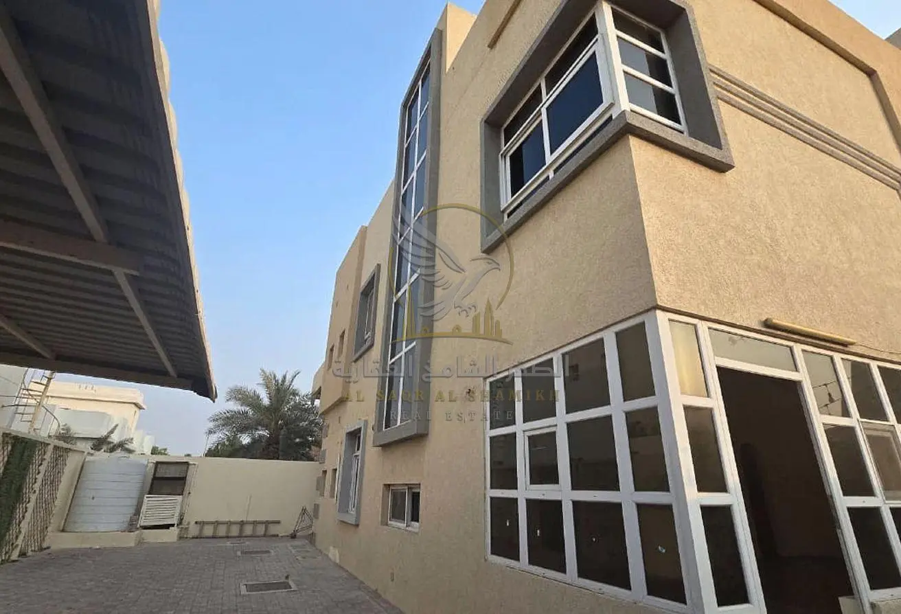 156014345 - Property Main Image