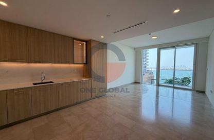 Apartment - 1 - 1 for sale in Beachgate by Address - Emaar Beachfront - Dubai Harbour - Dubai